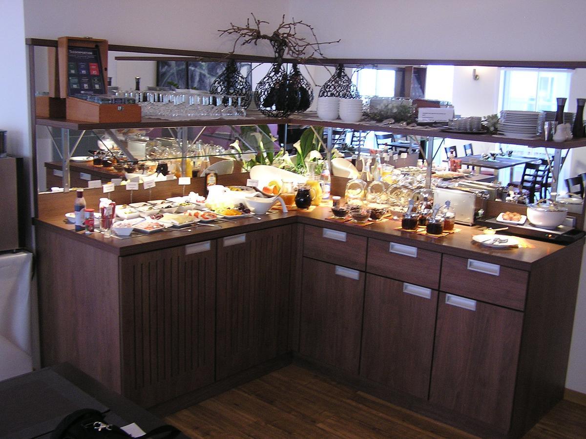 Hotel Zur Promenade Donauwoerth Ngoại thất bức ảnh