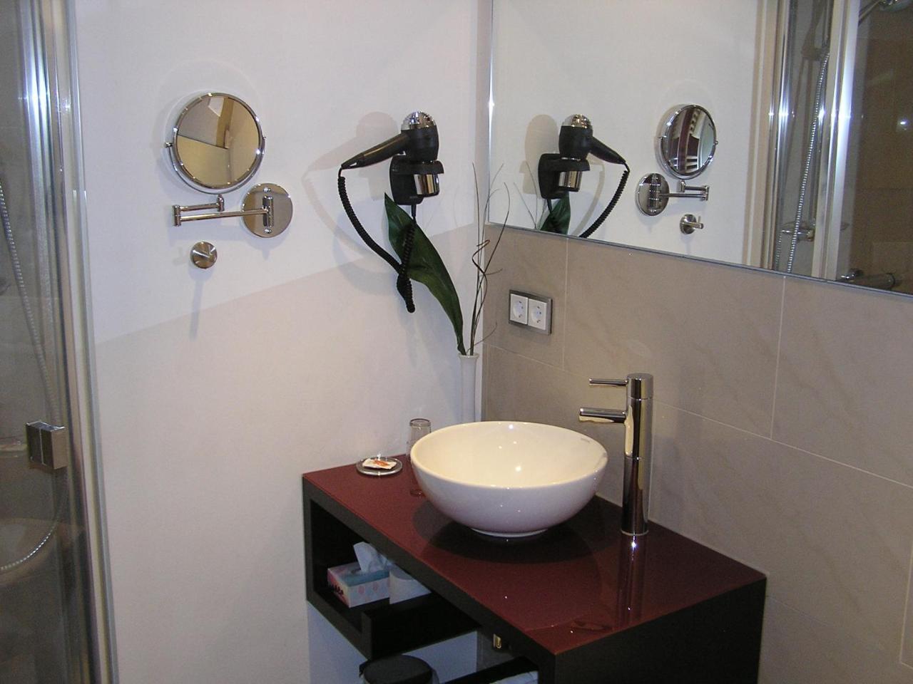 Hotel Zur Promenade Donauwoerth Ngoại thất bức ảnh