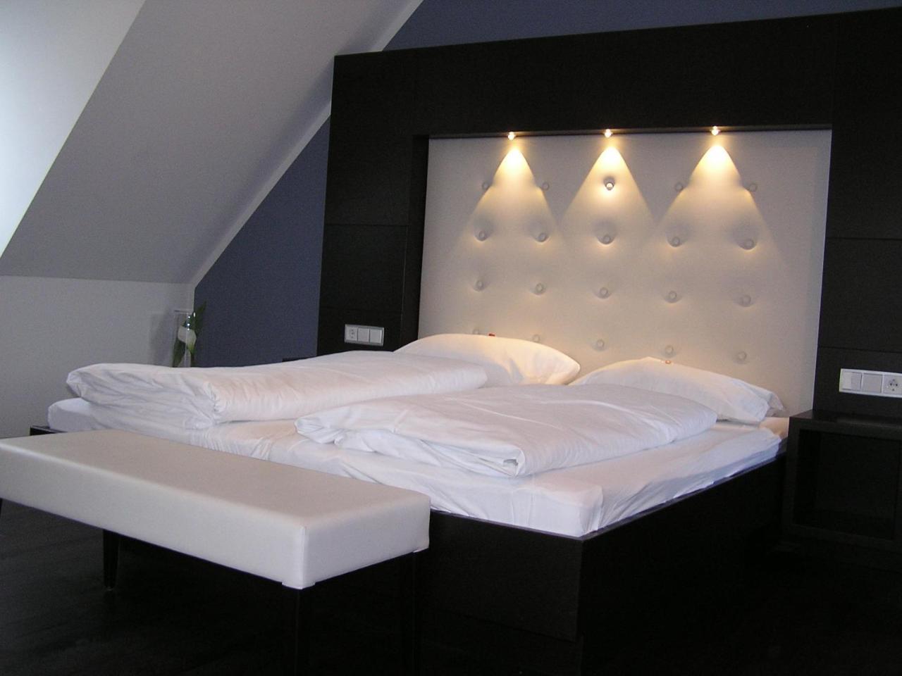 Hotel Zur Promenade Donauwoerth Ngoại thất bức ảnh