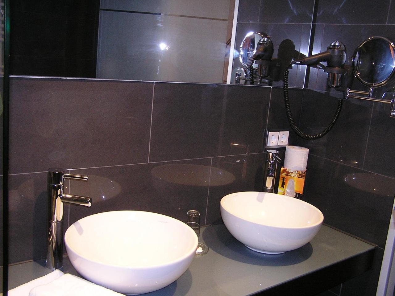 Hotel Zur Promenade Donauwoerth Ngoại thất bức ảnh